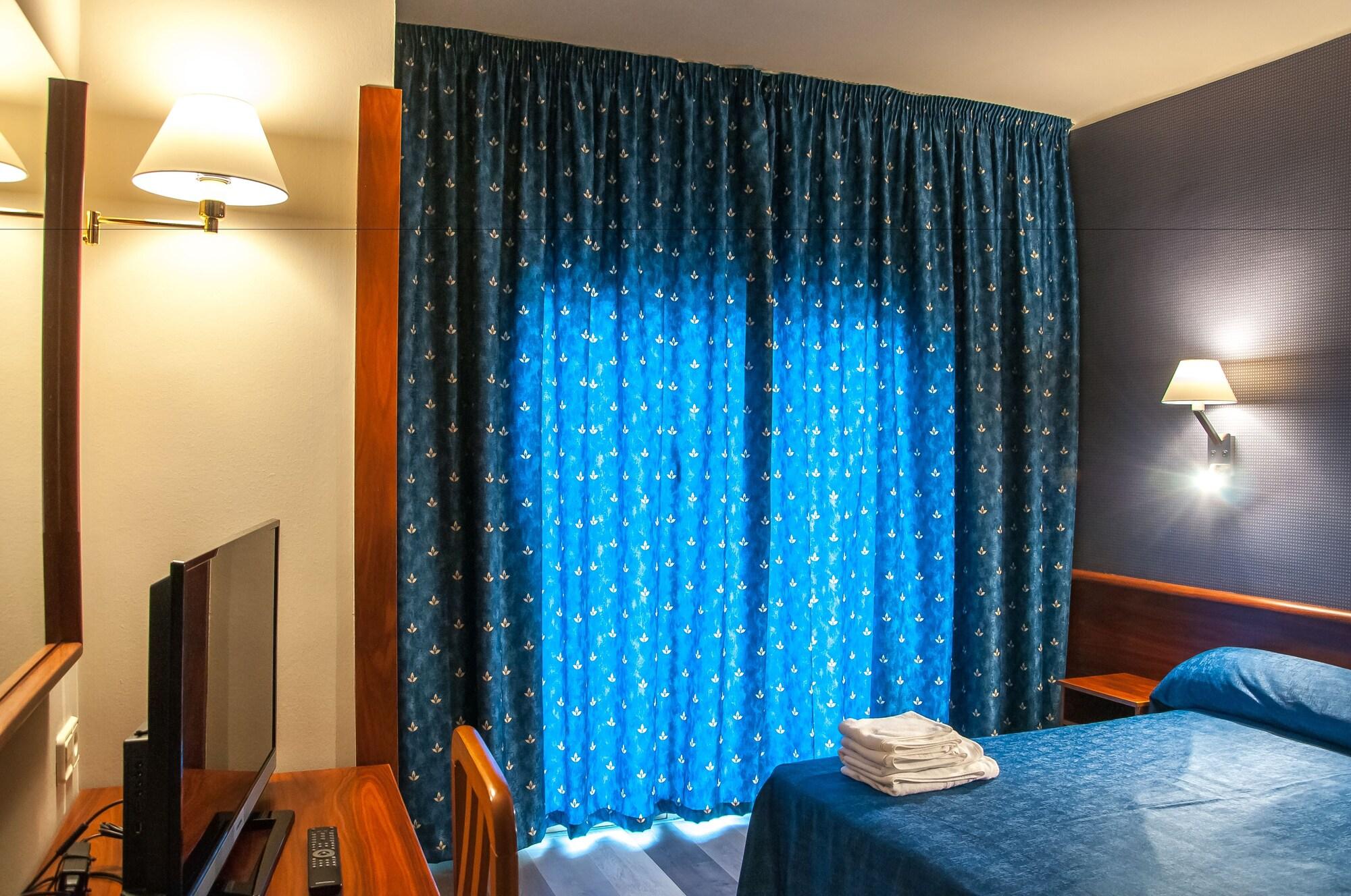 Acacias & Hotel 4*