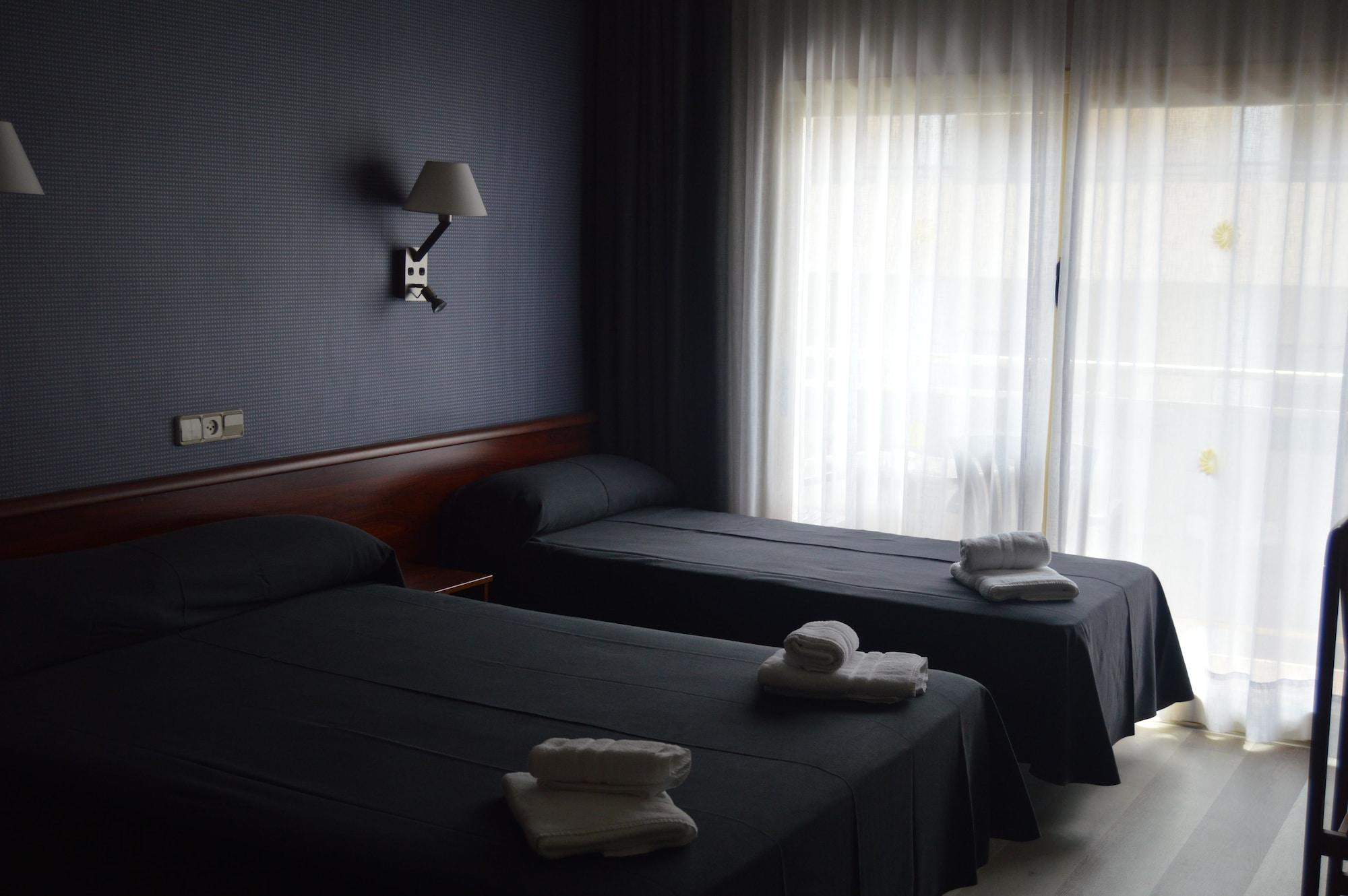 Hotel Acacias & Lloret de Mar