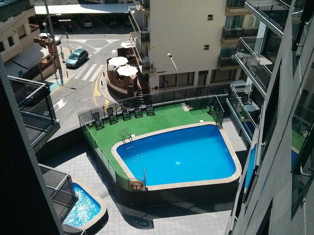 Acacias & Hotel Lloret de Mar
